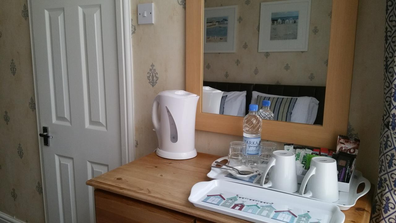 The Collingdale Guest House Ілфракомб Номер фото
